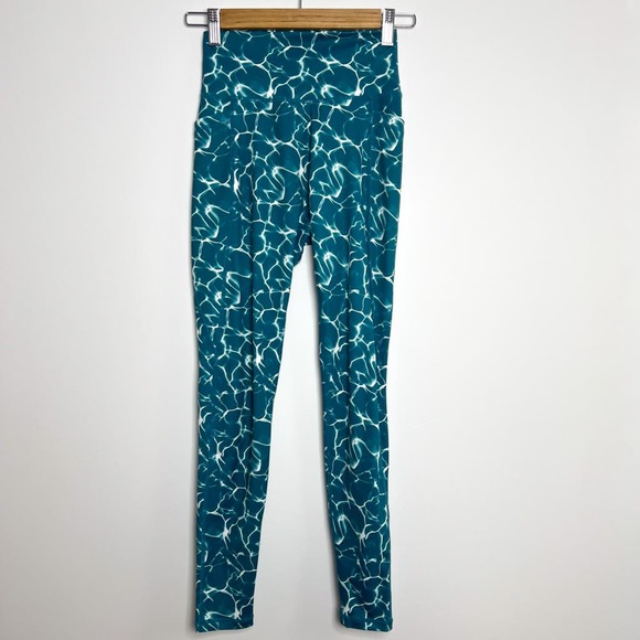 BuffBunny Limitless Aqua Reflection Leggings Size Small - Picture 1 of 12